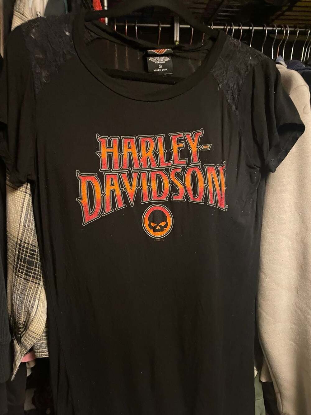 Harley-Davidson Thunder Mountain Loveland CO Ride Free Black Lace Shoulder T-Shi